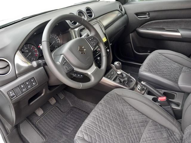 Suzuki Vitara Comfort plus Boosterjet Allgrip Cool White Pearl