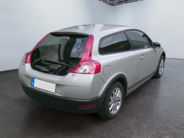 Volvo C30 - EU 2.0D DPF Momentum