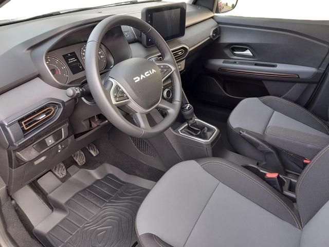 Dacia Jogger TCe Extreme 7 Sitzer, Beispielbilder, ggf. teilweise mit Sonderausstattung