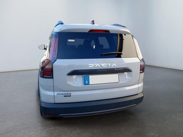 Dacia Jogger TCe 110 7 Sitzer Sandbeige