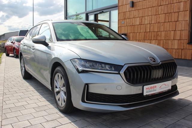 Skoda Superb 2.0 TDI 150PS DSG COMBI SELECTION METALLIC/SITZH/CARPLAY 