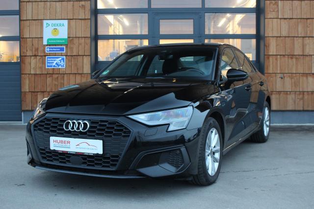 Audi A3 - 1.0l 81kW TFSI 30 KAMERA/ACC/SITZH