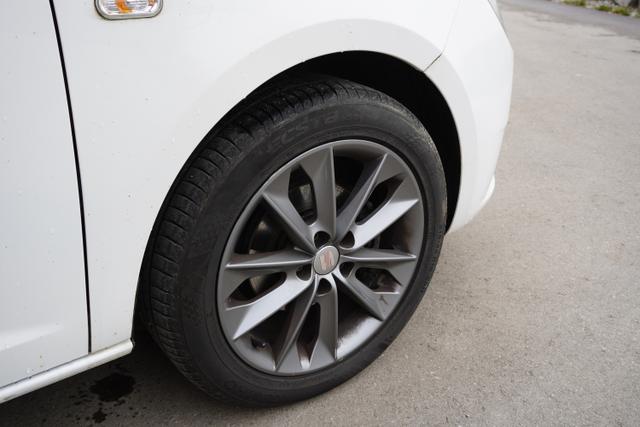 Seat Ibiza 1.4l 63kW 16V 5-T&Uuml;RIG/PDC/KLIMAAUT 