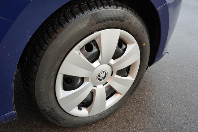 Skoda Fabia 1.2l 66kW TSI 5-T&Uuml;RIG/SITZH/PDC/8-FACH 