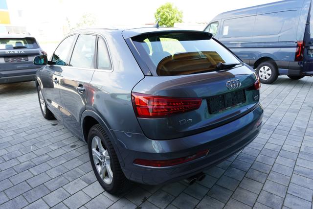 Audi Q3 2.0l 132kW 16V TFSI SPORT QUATTRO ALLRAD/METALLIC 