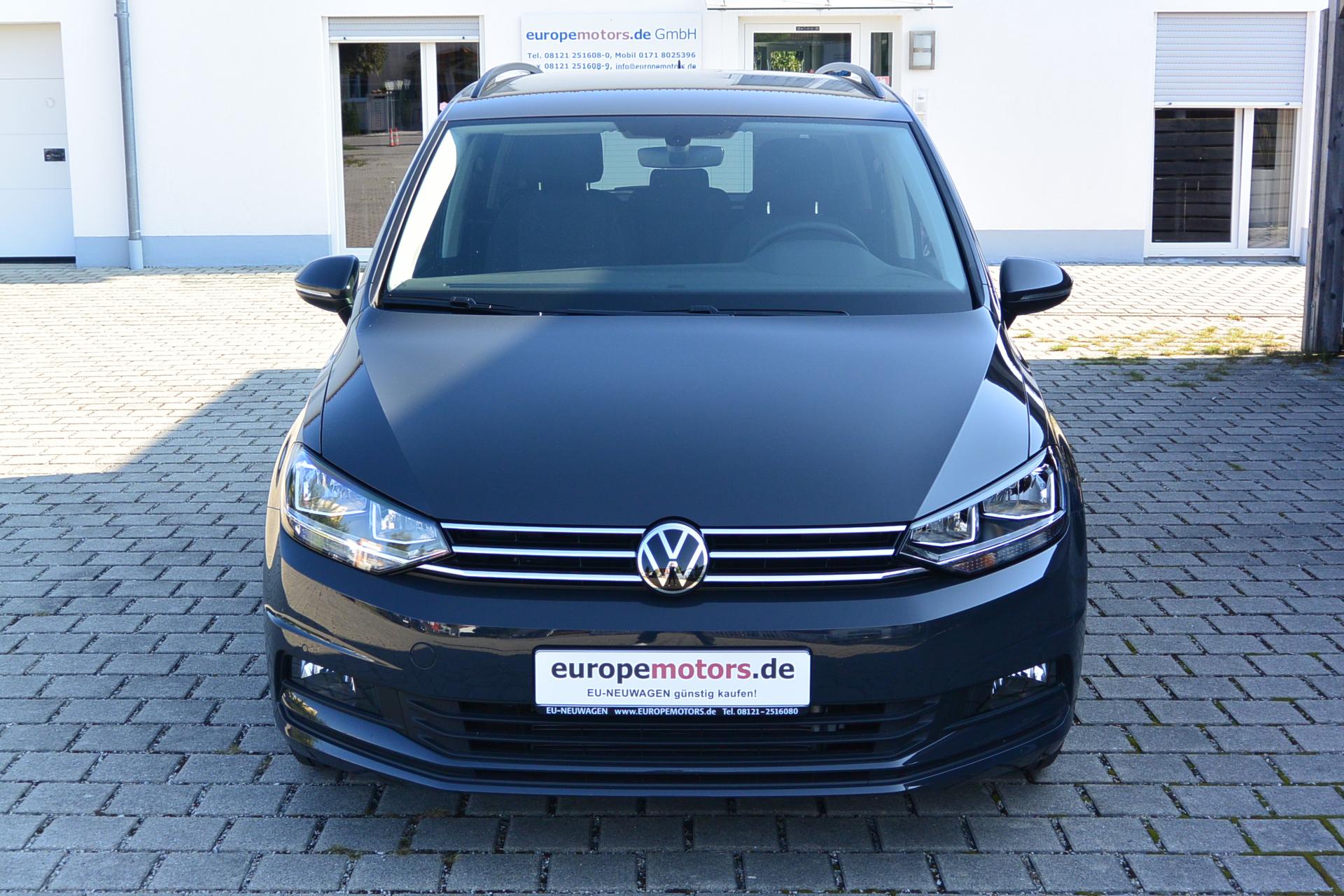 VW Touran Comfortline Reimport EU-Neuwagen Tageszulassung günstig kaufen - europemotors in Neufinsing bei München