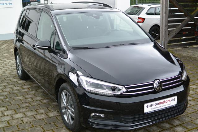 VW Touran Reimport EU-Neuwagen in Neufinsing bei München günstig kaufen, Beispielbilder, ggf. teilweise mit Sonderausstattung