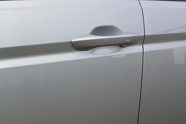 VW Touran Reimport EU-Neuwagen, Beispielbilder, ggf. teilweise mit Sonderausstattung