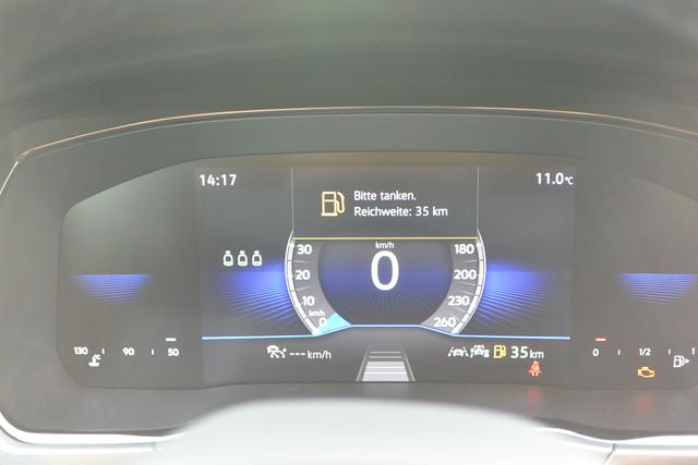 VW Touran Reimport EU-Neuwagen, Beispielbilder, ggf. teilweise mit Sonderausstattung