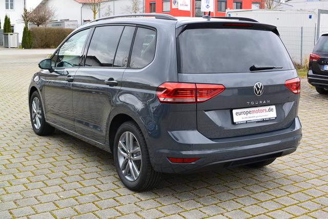 VW Touran Reimport EU-Neuwagen günstig nahe München kaufen, Beispielbilder, ggf. teilweise mit Sonderausstattung
