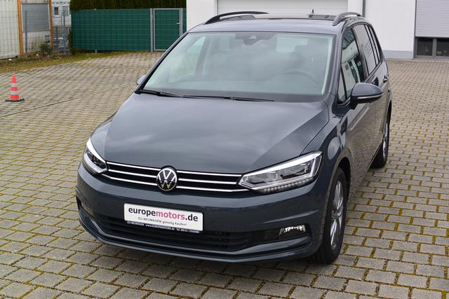 VW Touran Reimport EU-Neuwagen günstig nahe München kaufen, Beispielbilder, ggf. teilweise mit Sonderausstattung