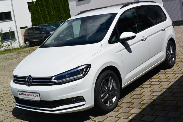 VW Touran weiss