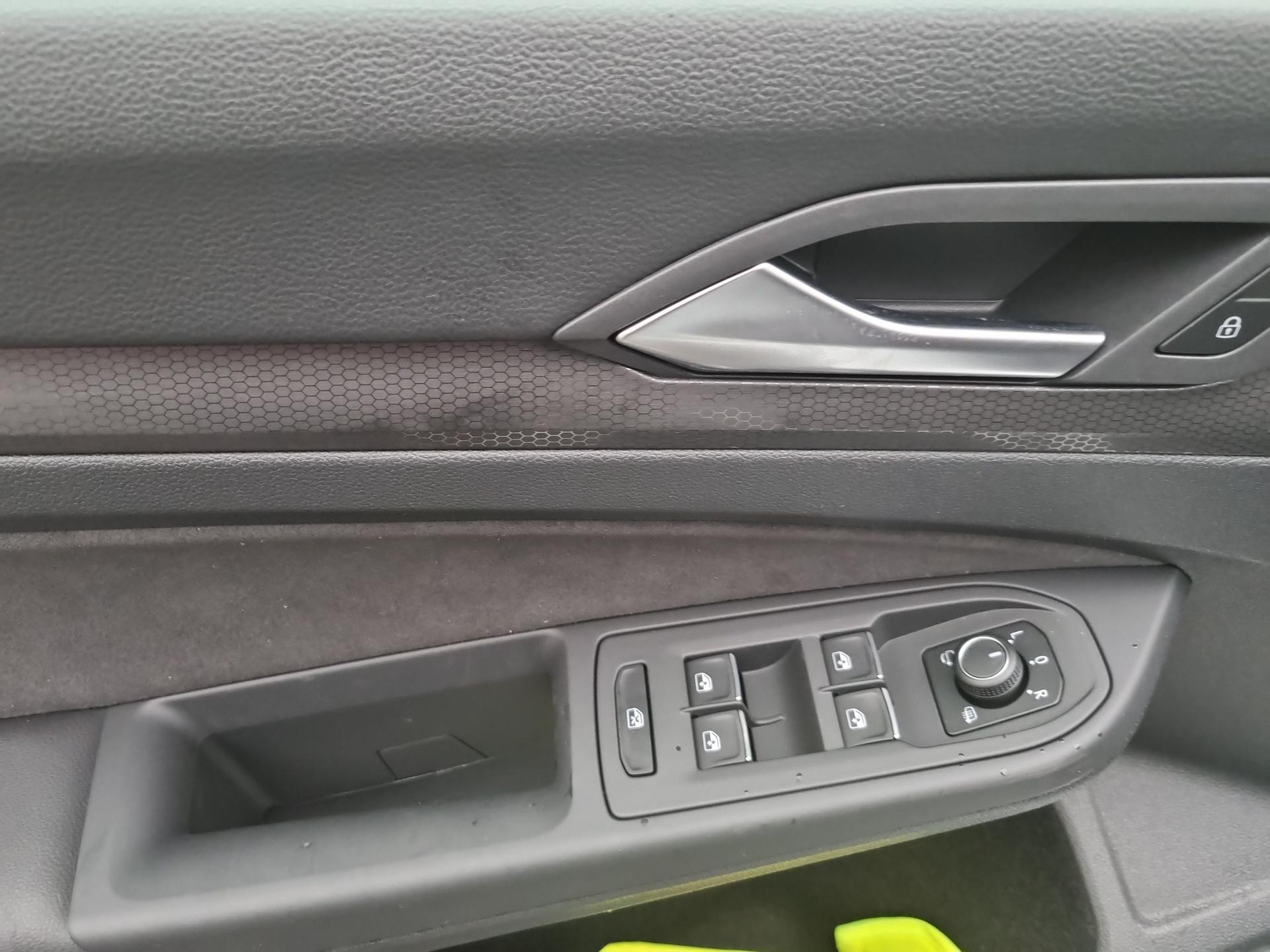 VW Golf 8 Ambientebeleuchtung Review, Interior lighting  Innenraumbeleuchtung, Ambientepaket 30Farben 