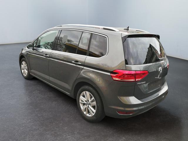 Volkswagen / Touran / Grau / Highline Edition / / 