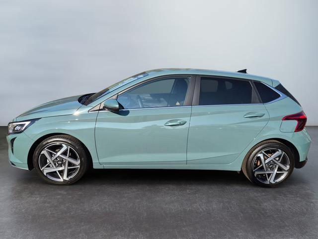 Hyundai / i20 (neues Modell) / Grün / / / 
