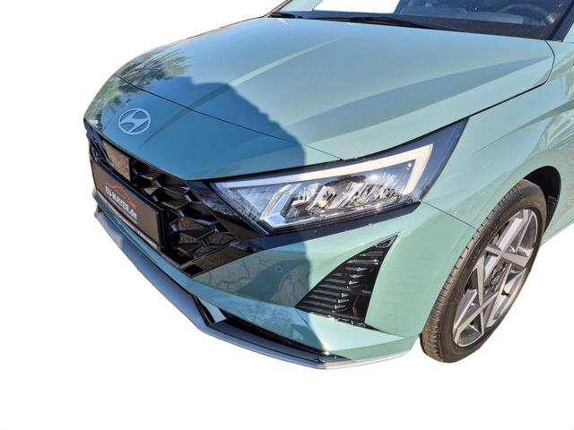 Hyundai / i20 (neues Modell) / Grün / / / 