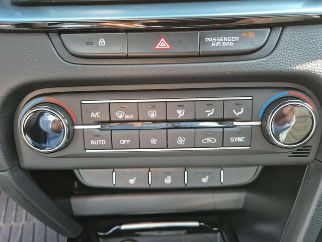 Kia / Ceed (Facelift 2025) / Weiß / / / 