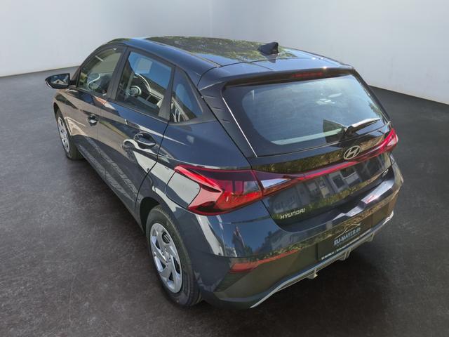 Hyundai / i20 / Grau / / / 