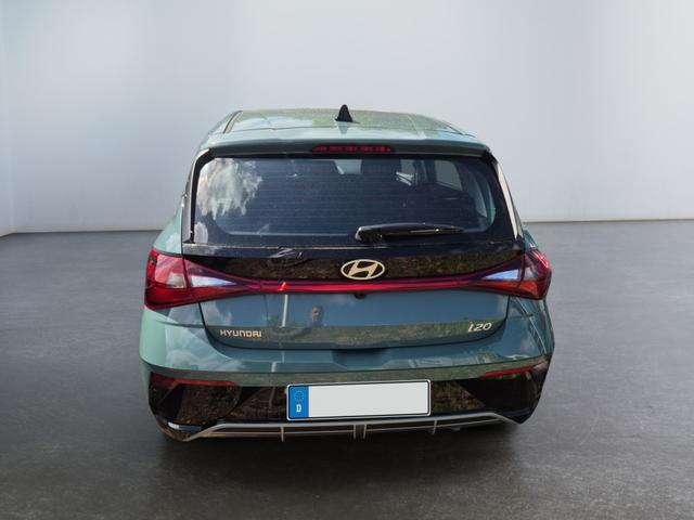 Hyundai / i20 / Grün / / / 