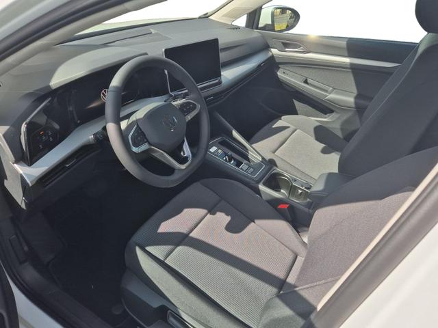 Volkswagen / Golf / Weiß / / / 