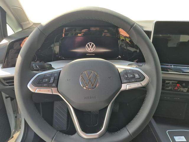 Volkswagen / Golf / Weiß / / / 