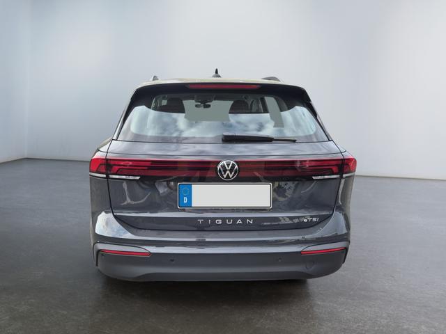 Volkswagen Tiguan Basis 