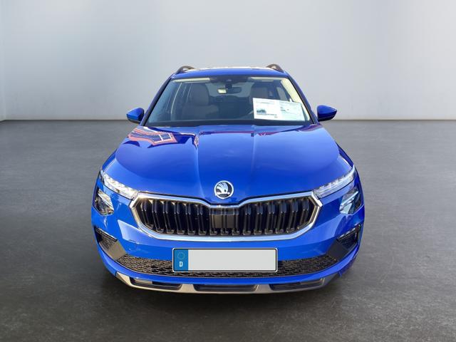 Skoda / Kamiq / Blau / / / 