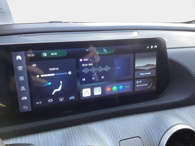 DFM / DFM Forthing 4 / Gr&uuml;n / / / 