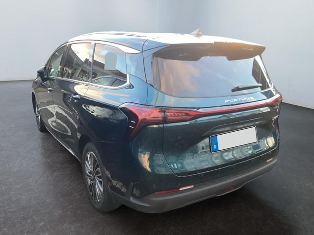 DFM / DFM Forthing 4 / Gr&uuml;n / / / 