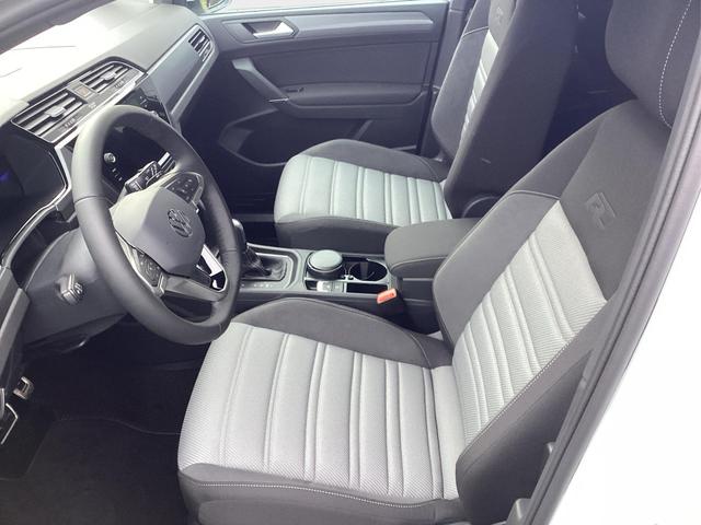 Volkswagen / Touran / Wei&szlig; / / / 