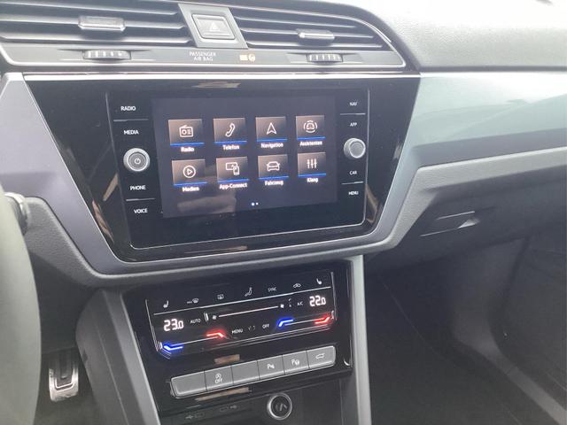 Volkswagen / Touran / Wei&szlig; / / / 