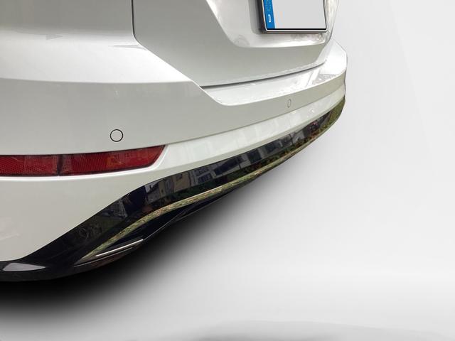 Volkswagen / Touran / Wei&szlig; / / / 