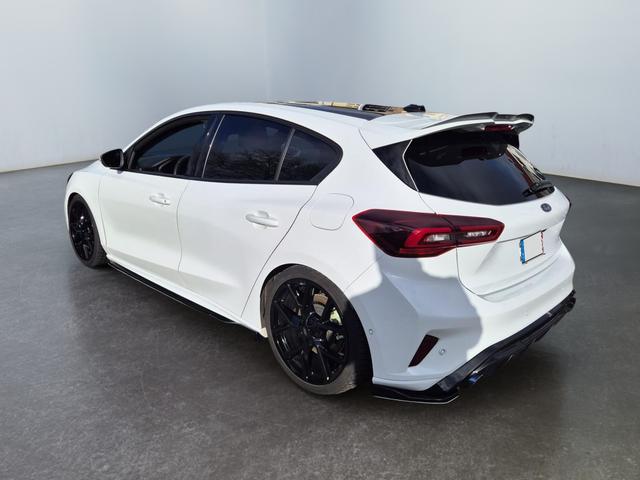 Ford Focus ST 2.3 EcoBoost 