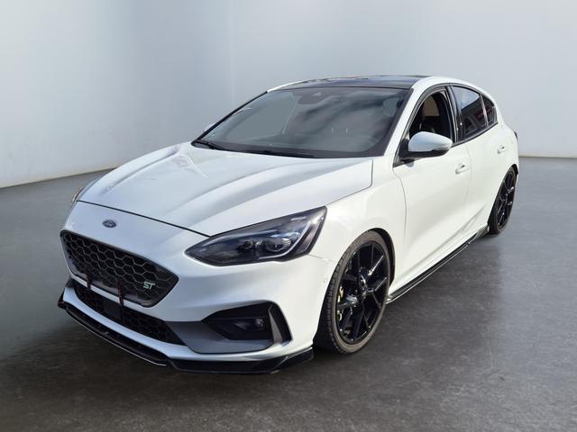 Ford Focus - ST 2.3 EcoBoost