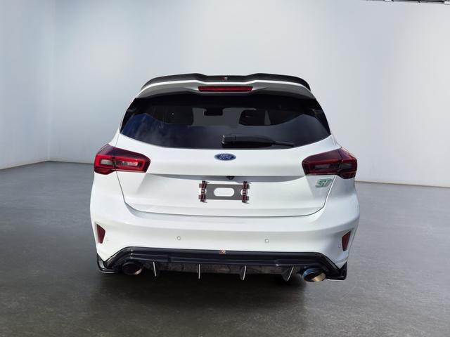 Ford Focus ST 2.3 EcoBoost 