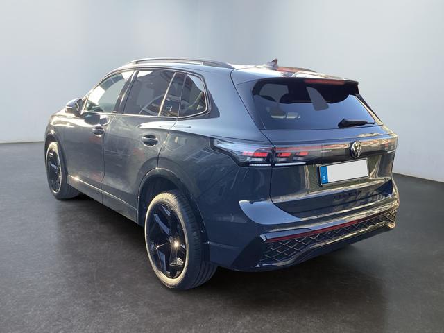 Volkswagen / Tiguan / Grau / / / 