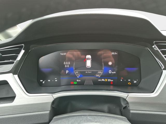 Volkswagen Touran Limited 