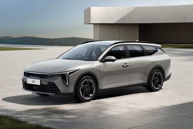 Kia K4 Kombi - Platinum