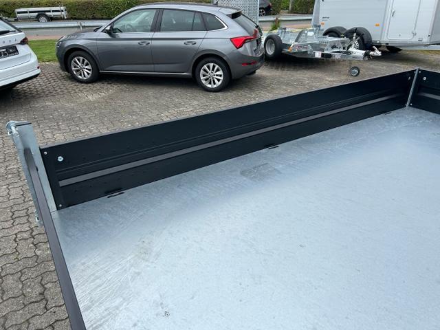 Humbaur / Kipper / / / / HTK 2700.31 2,7t Dreiseitenkipper E-Pumpe Stahl