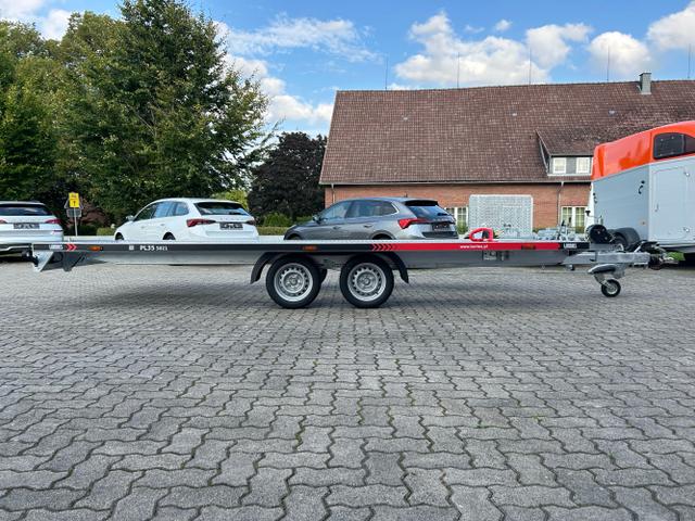 Lorries / Autotransporter / / / / PL35-5021 3,5t