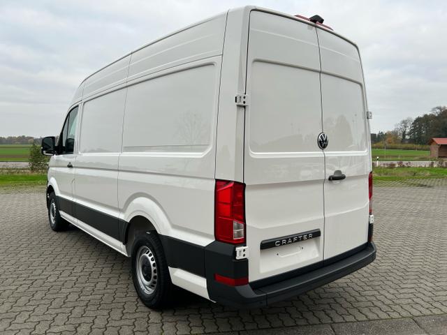 Volkswagen / Crafter Kastenwagen / Weiß / / / 30 2.0 TDI L3H3 / 5 J. Garantie