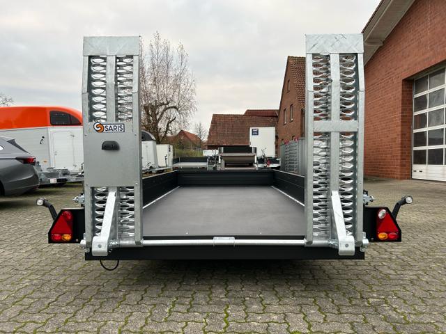 Saris / Transporter / / / / Magnum Maxx 3500 / MG 406 184 3500 2 Baumaschinentransporter Black Edition