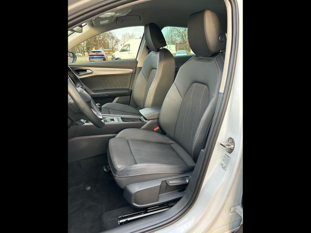 CUPRA / Formentor / Weiß / / / 1.5 TSI / Navi 5 J. Garantie