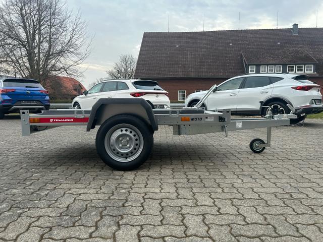 TEMA / Temared Moto / / / / 750kg Motorradtransporter 100km/h Siebdruckplatte