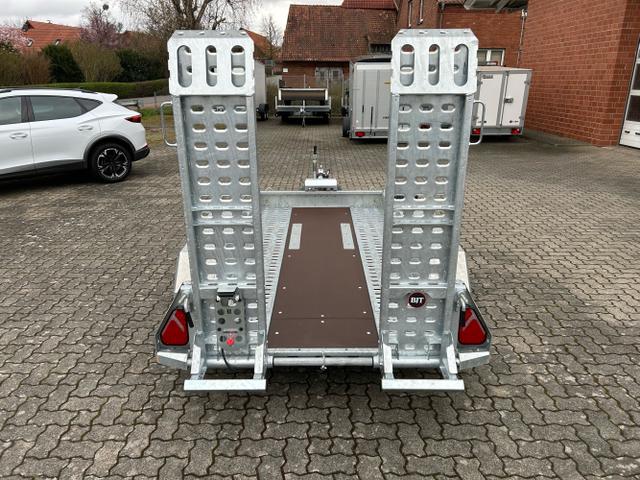 Brian James / Baumaschinenanhänger / / / / Digger Plant 543-2813-35-2-12 3,5t Baumaschinentransporter