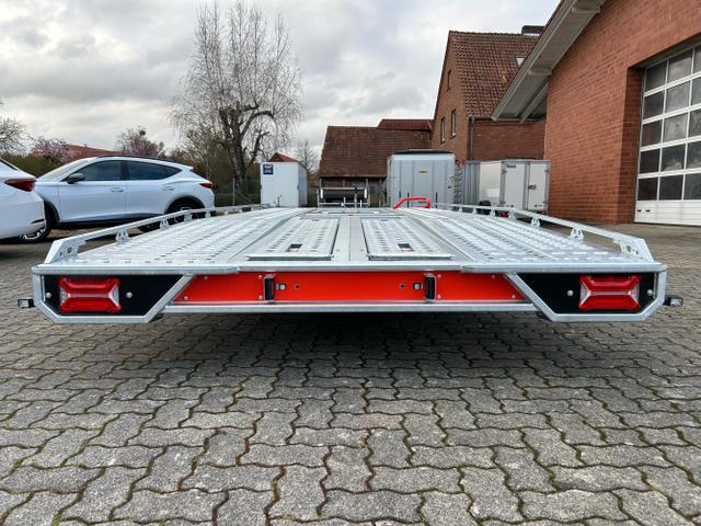 Brian James / Fahrzeugtransporter / / / / T Transporter 231-5522-35-3-10 3,5t Autotransporter Kippfunktion