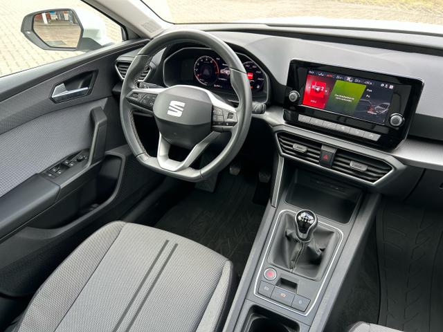 Seat / Leon / Weiß / / / 1.0 TSI / Full Link Sitzheizung