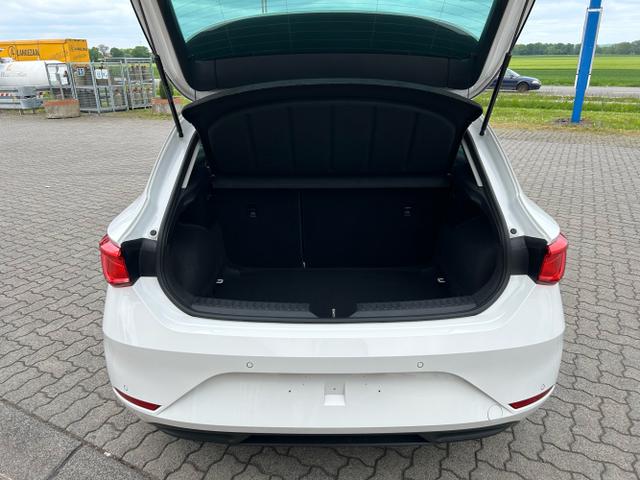 Seat / Leon / Weiß / / / 1.0 TSI / Full Link Sitzheizung