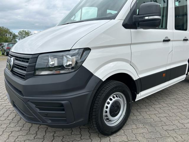 Volkswagen / Crafter Pritsche DoKa / Weiß / / / 35 2.0 TDI MR DSG 4x4 / 5 J. Garantie