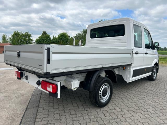 Volkswagen / Crafter Pritsche DoKa / Weiß / / / 35 2.0 TDI MR DSG 4x4 / 5 J. Garantie